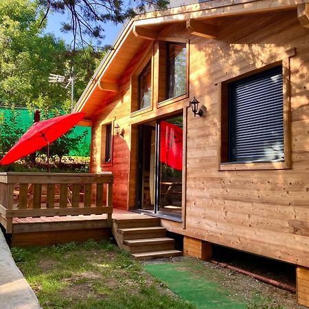 Camping L'Enclave Mobil-Home Estavar Exteriér fotografie