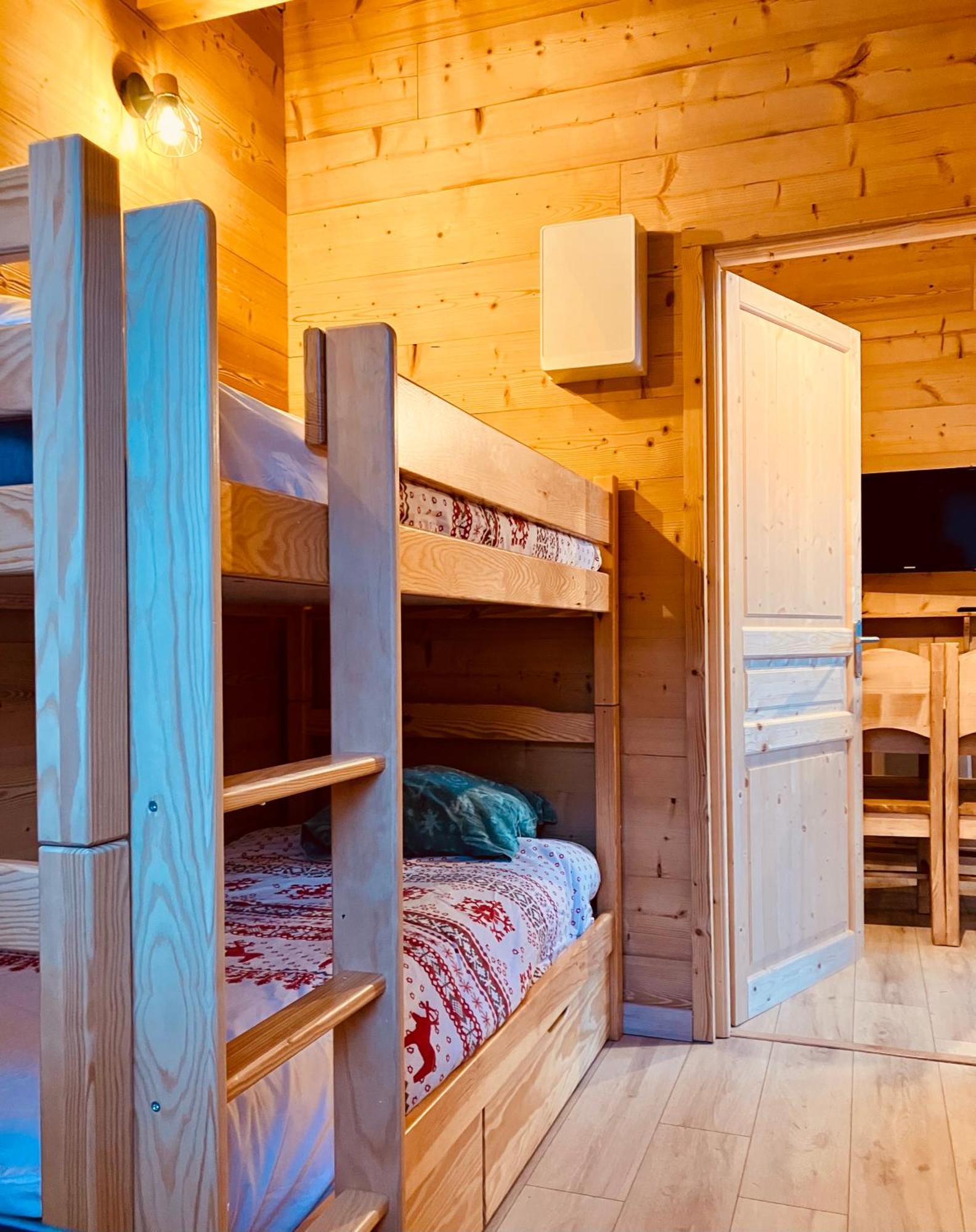 Camping L'Enclave Mobil-Home Estavar Exteriér fotografie
